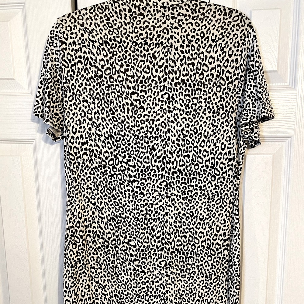 Women’s dress